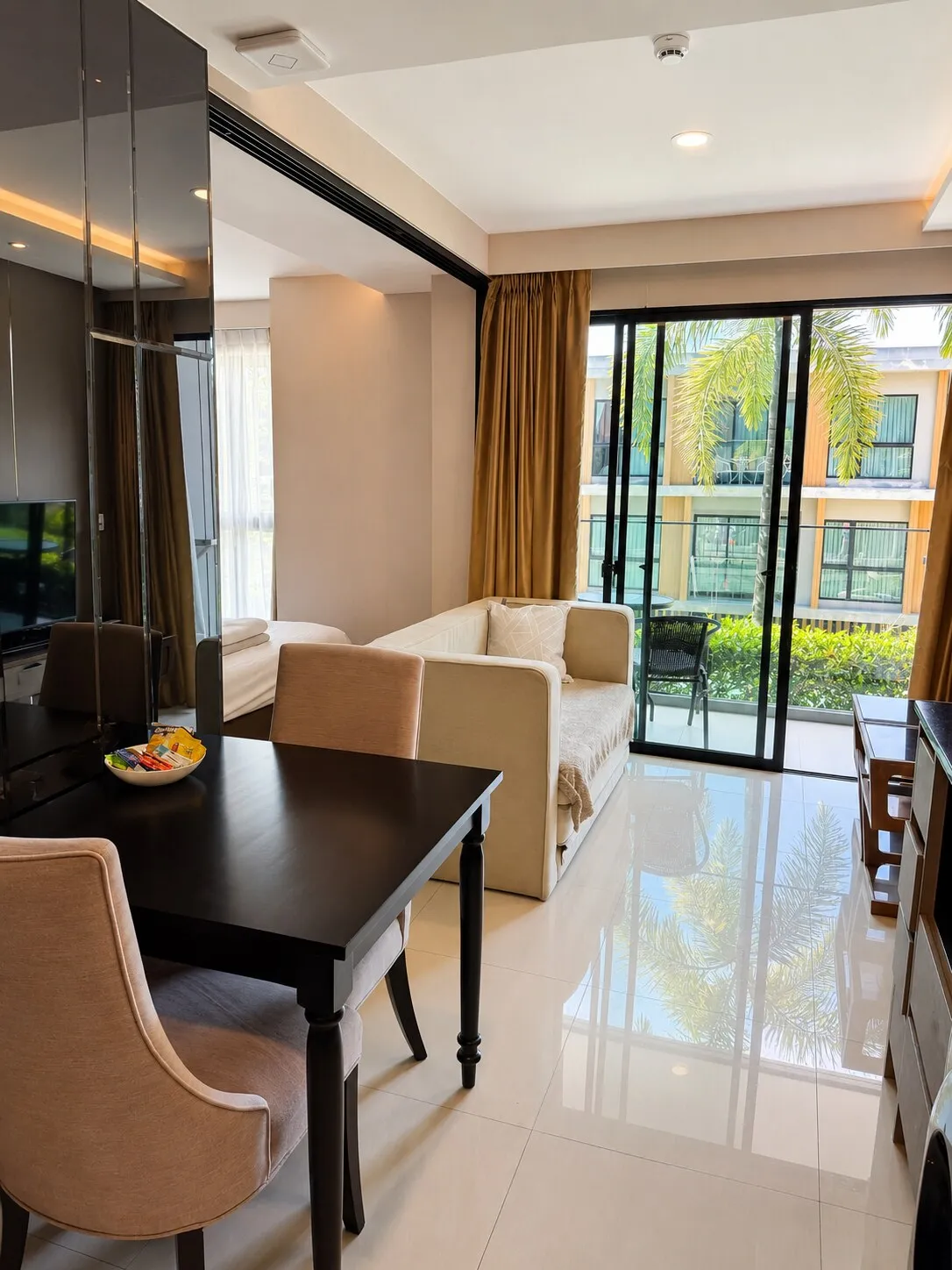 Deluxe Pool View 40 m² — apartment 7105 in the Mida Grande Resort complex