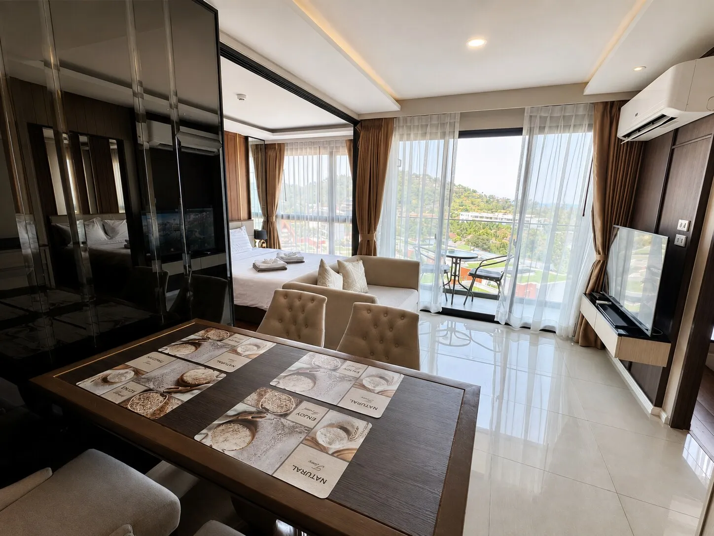 Family 2 Bedroom Ocean View 54 m² — apartment 1507 in the Mida Grande Resort complex